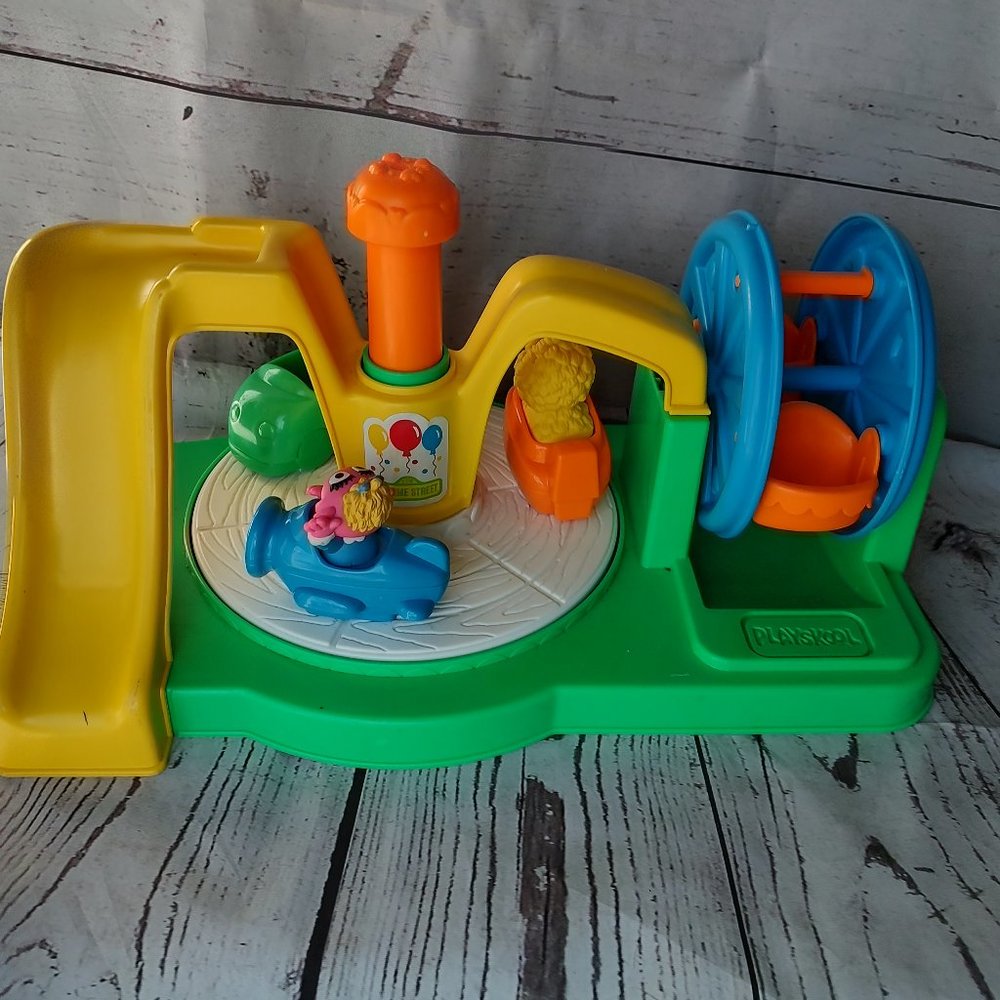 Vintage 1991 Playskool Sesame Street Amusement Park Big Bird RARE